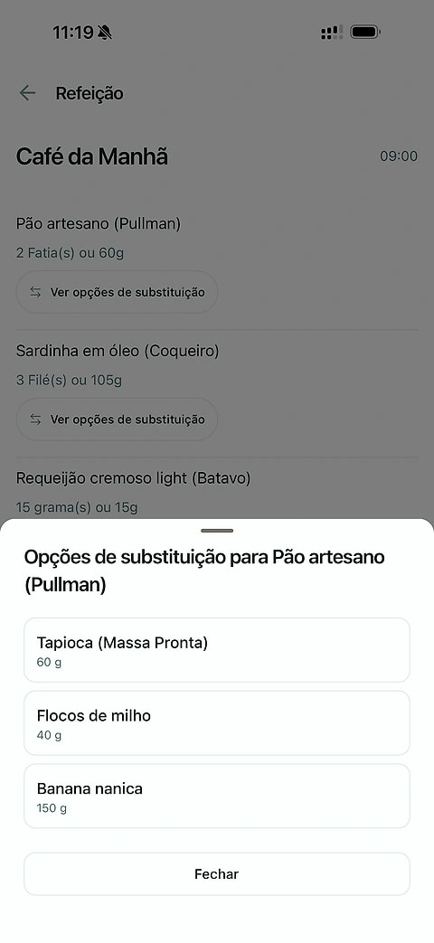 Bandeja de opções de substituição no app, oferecendo tapioca, flocos de milho e banana nanica com as quantidades equivalentes